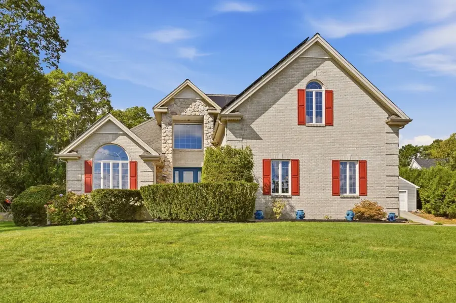 33 Flores, Fall River, MA 02721 - #3