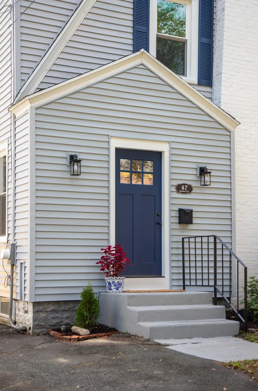 47 Hartford Ter, Springfield, MA 01118 - #2