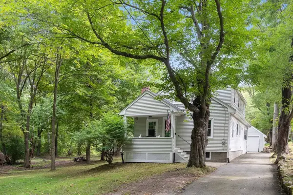39 Montrose Ave, Wakefield, MA 01880
