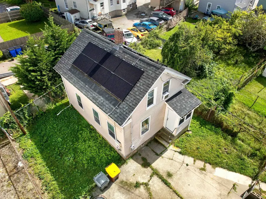 222 Albion St, Fall River, MA 02723 - #2