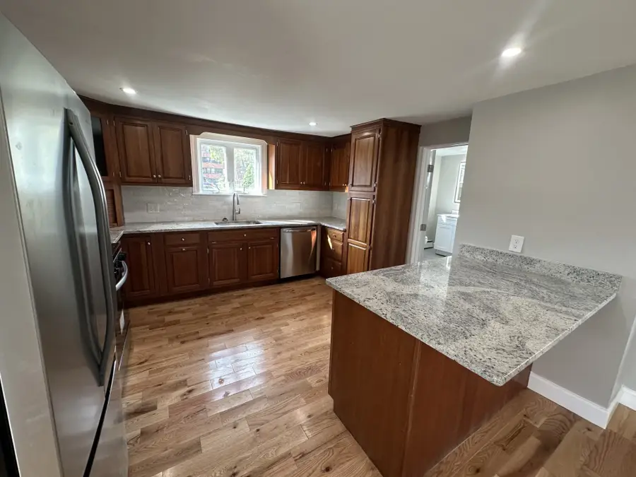 40 Snow St, Fitchburg, MA 01420 - #3