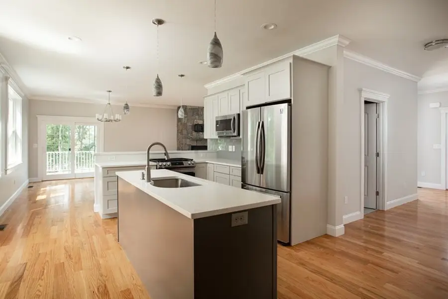 7 Julia Lane, Mansfield, MA 02702 - #3