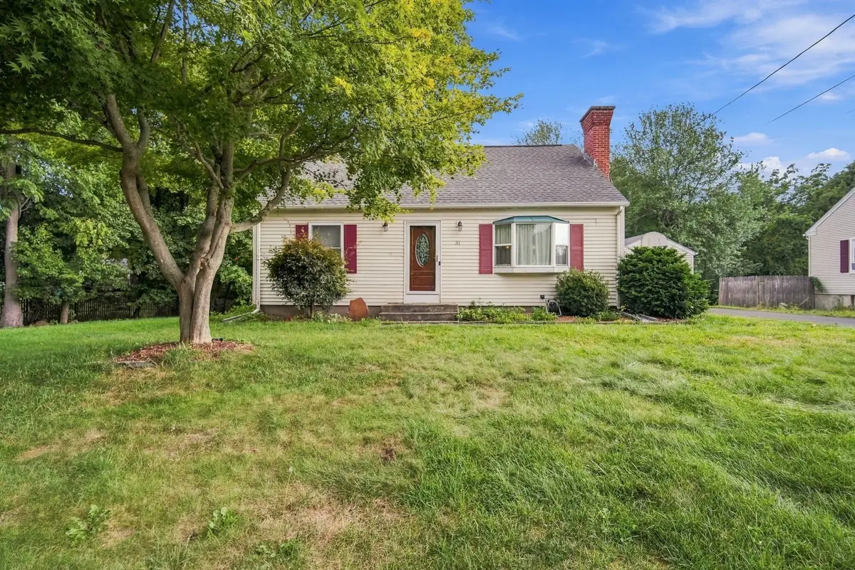 31 Brook St, East Longmeadow, MA 01028 - #1