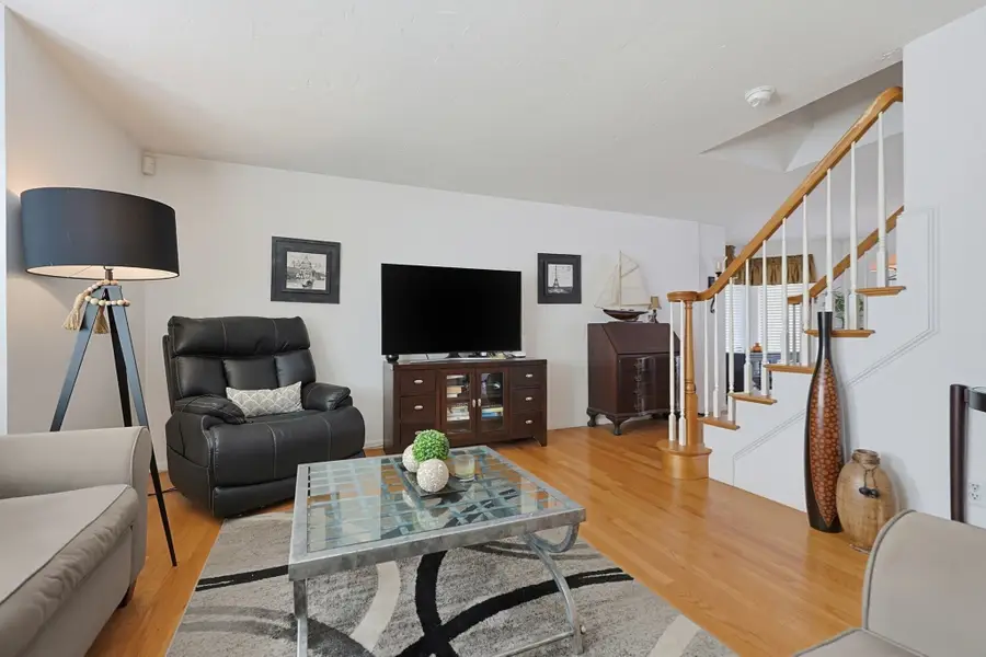 35 Pilgrim Village Rd #602, Taunton, MA 02780 - #3
