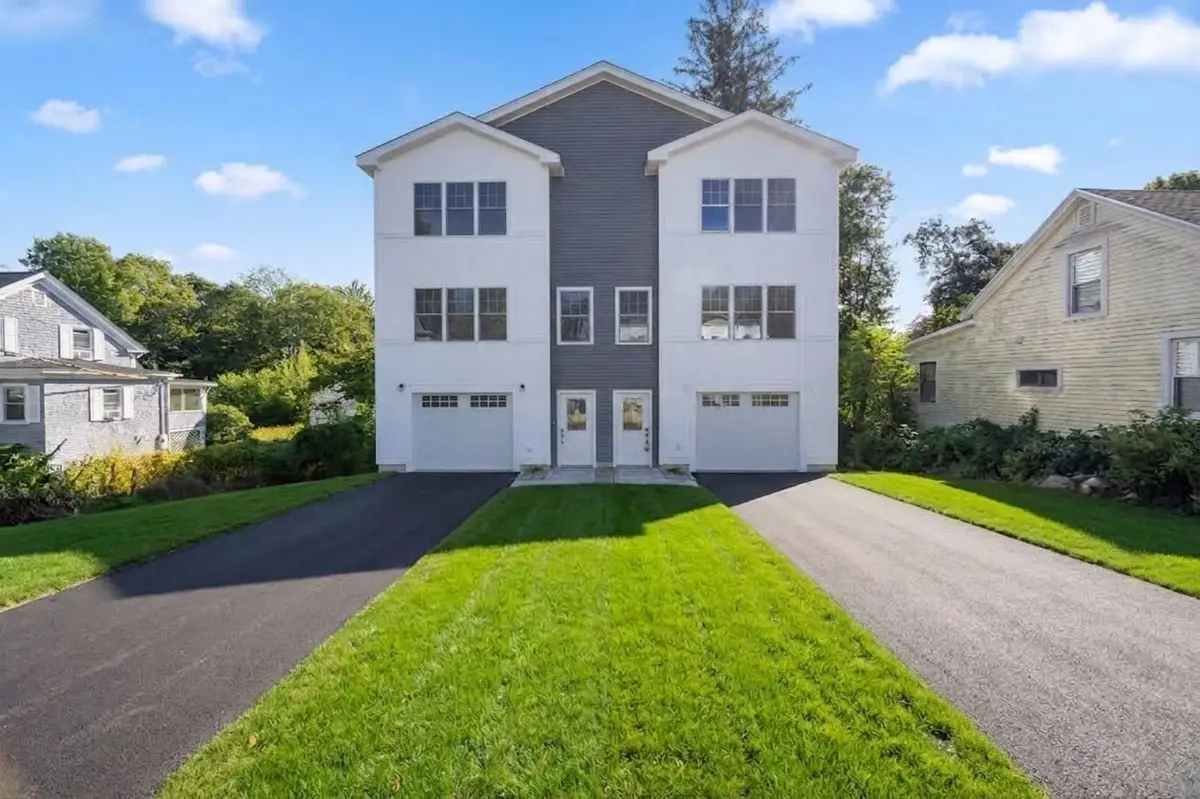 17 Crosby St #B, Webster, MA 01570 - #1