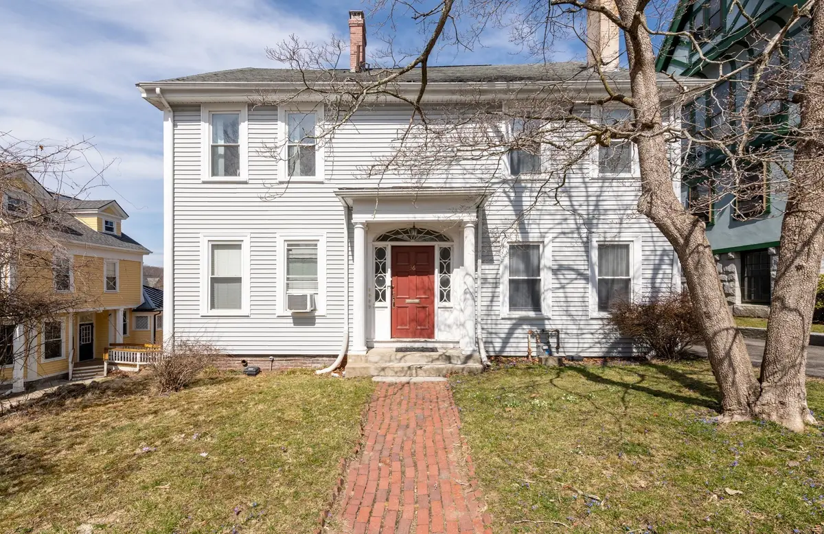 36 Cedar St, Worcester, MA 01609 - #1