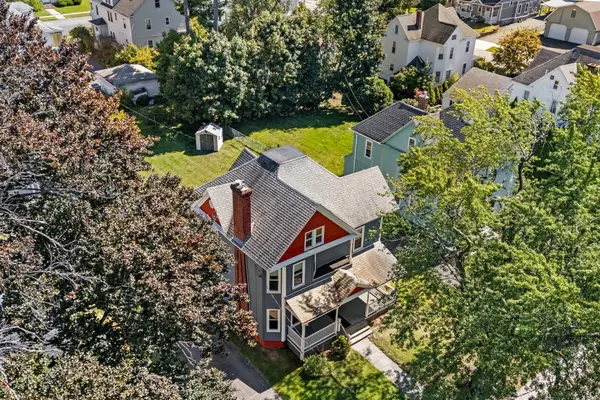 66 Nonotuck St, Holyoke, MA 01040