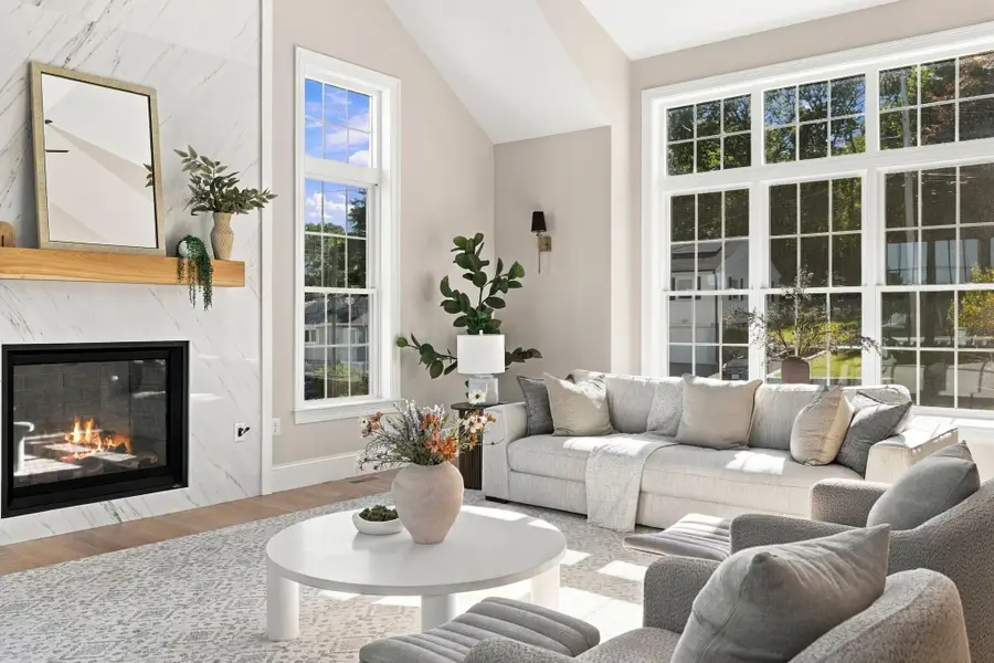 14 Liana St, Woburn, MA 01801 - #3