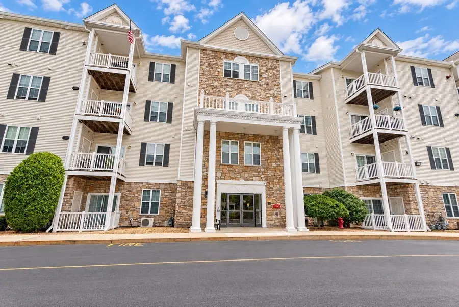 23 Hampshire Rd #113, Methuen, MA 01844 - #2