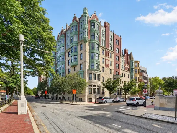 4 Charlesgate East #402, Boston, MA 02115