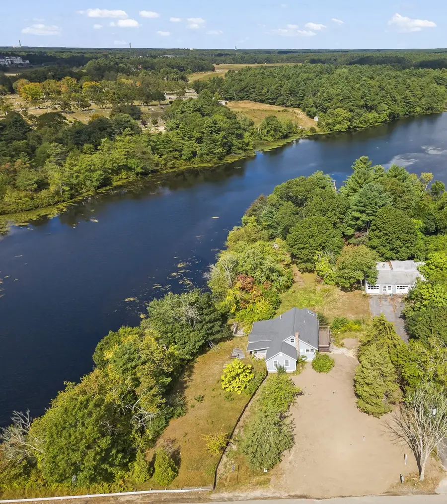2576 Cranberry Hwy, Wareham, MA 02571 - #2
