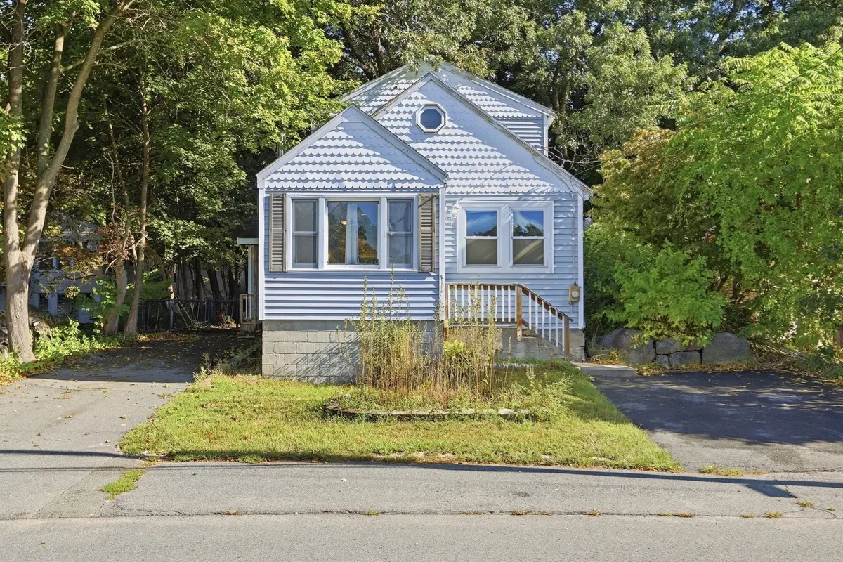 141 Long Pond Dr, Dracut, MA 01826 - #1