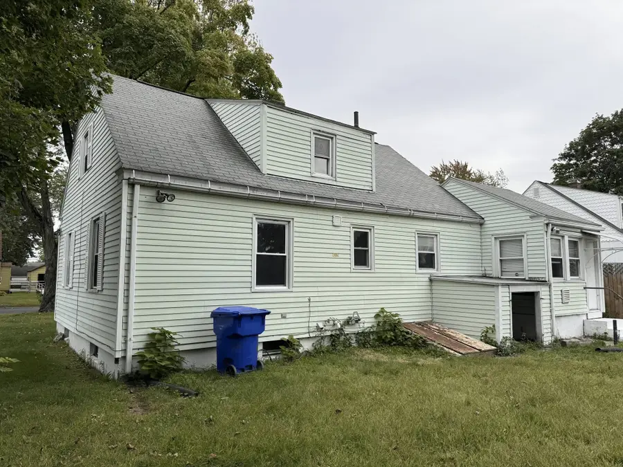 78 Massreco St, Springfield, MA 01109 - #3
