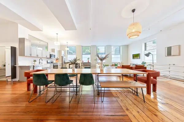 69 Harvey St #3, Cambridge, MA 02141