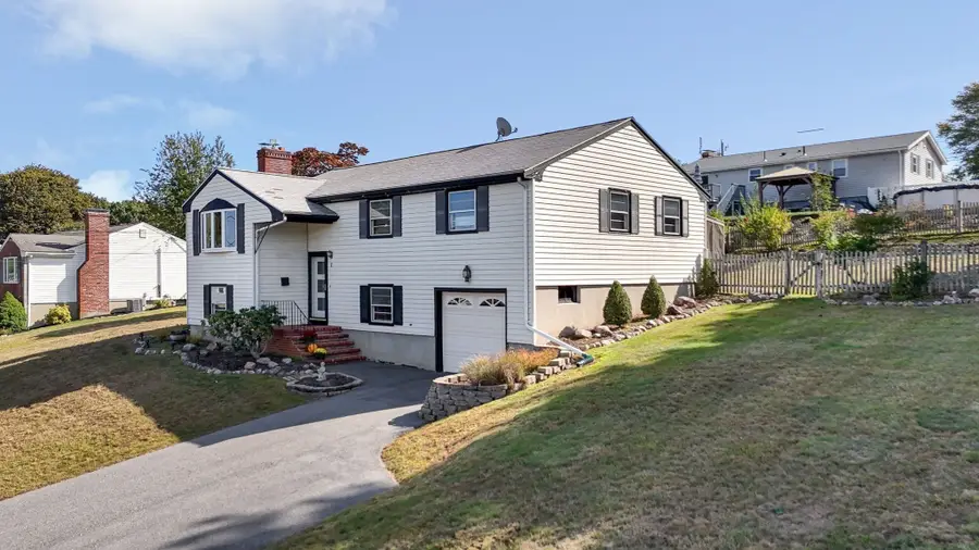 1 George Avenue, Peabody, MA 01960 - #2