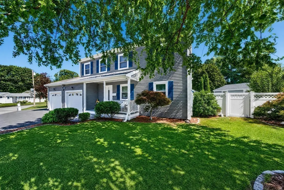 11 Pilgrim Rd, Woburn, MA 01801 - #1