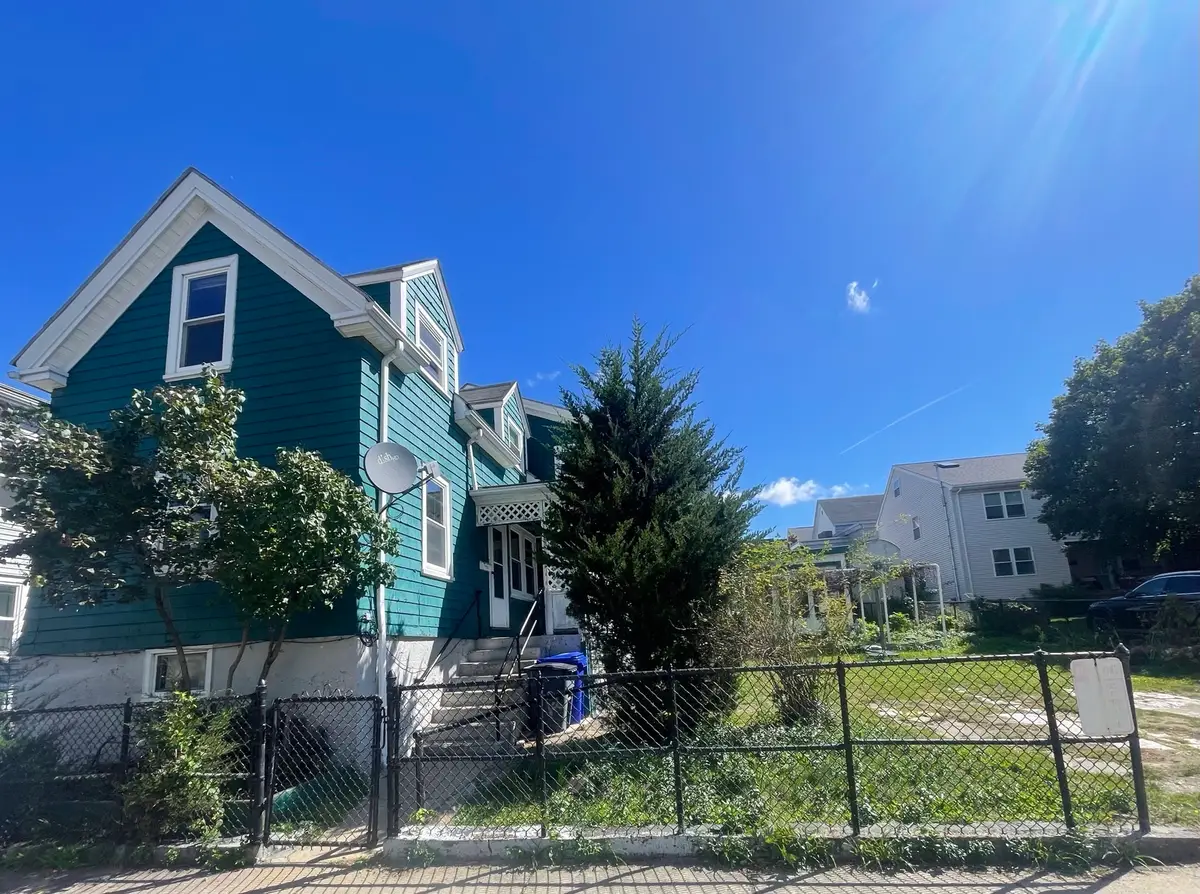 12 Shepard St, Boston, MA 02135 - #1