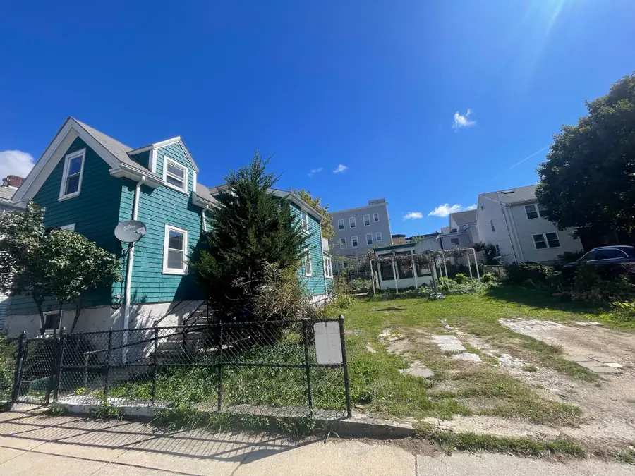12 Shepard St, Boston, MA 02135 - #2
