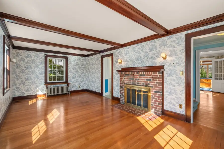 61 Tesla Ave, Medford, MA 02155 - #3