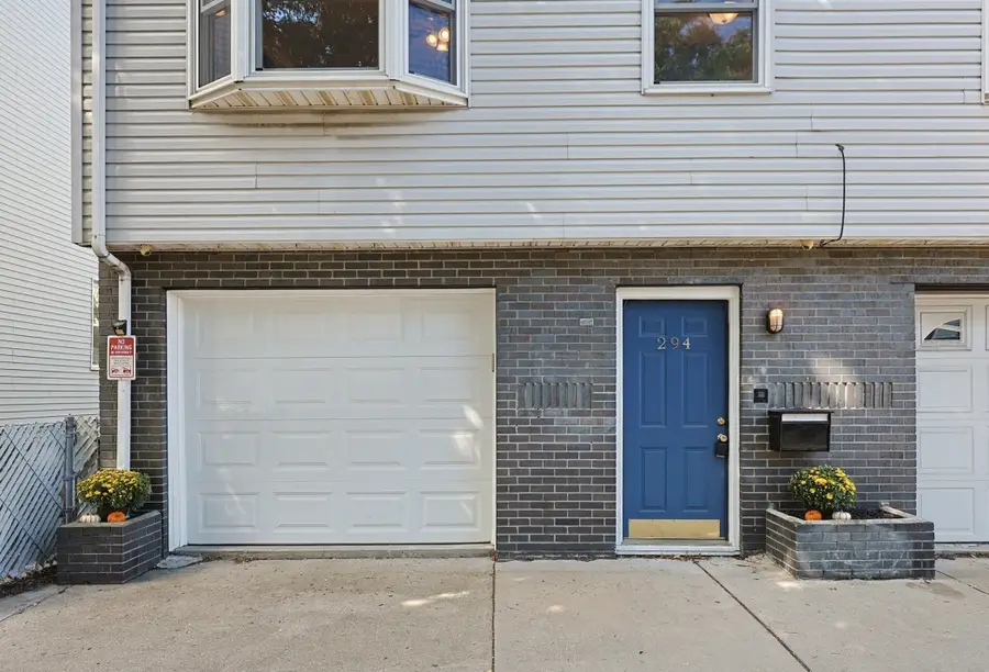 294 Paris Street #294, Boston, MA 02128 - #3