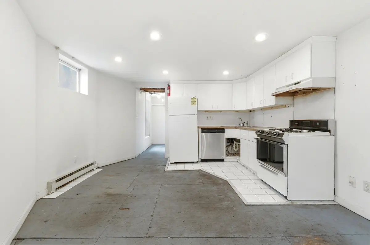 29-31 Washburn Ave #1B, Cambridge, MA 02140 - #1
