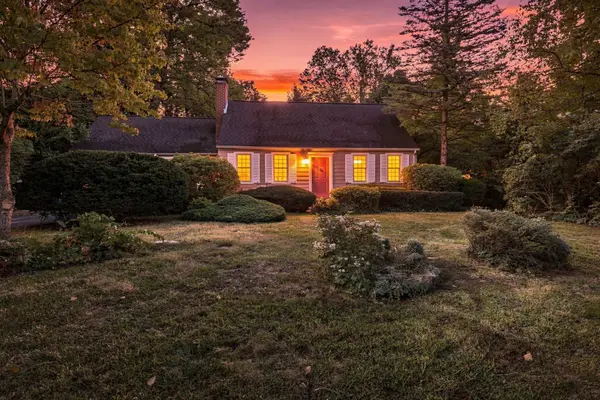 148 Falmouth Rd, West Springfield, MA 01089