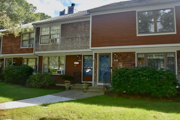 195 Falmouth Rd #15D, Mashpee, MA 02649