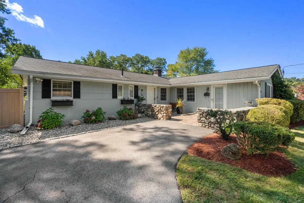 60 Eaton Rd, Framingham, MA 01701 - #1
