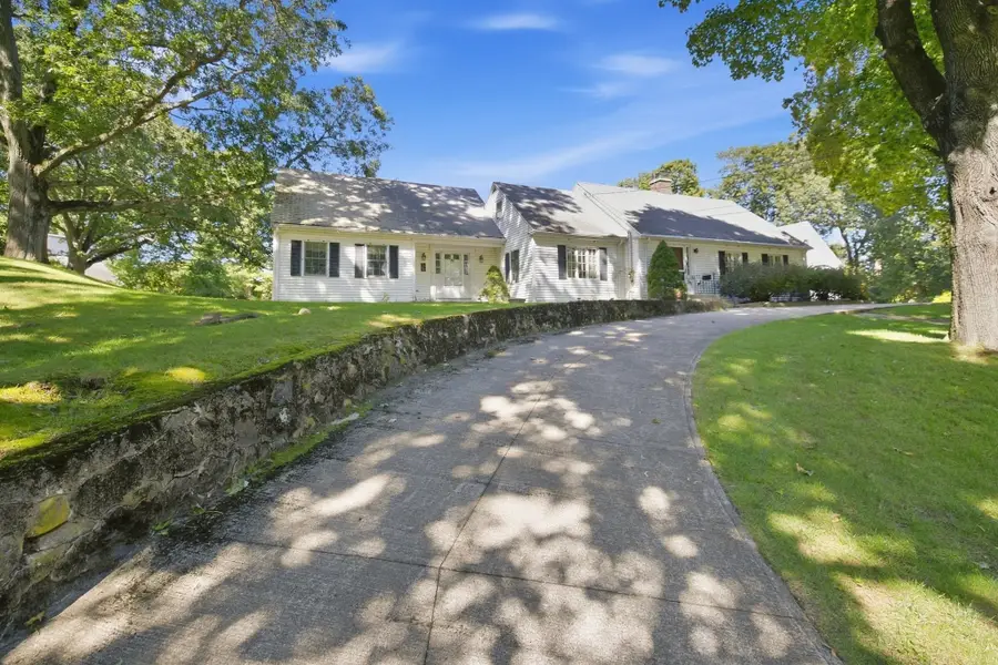 35 Forest Street, Stoneham, MA 02180 - #2