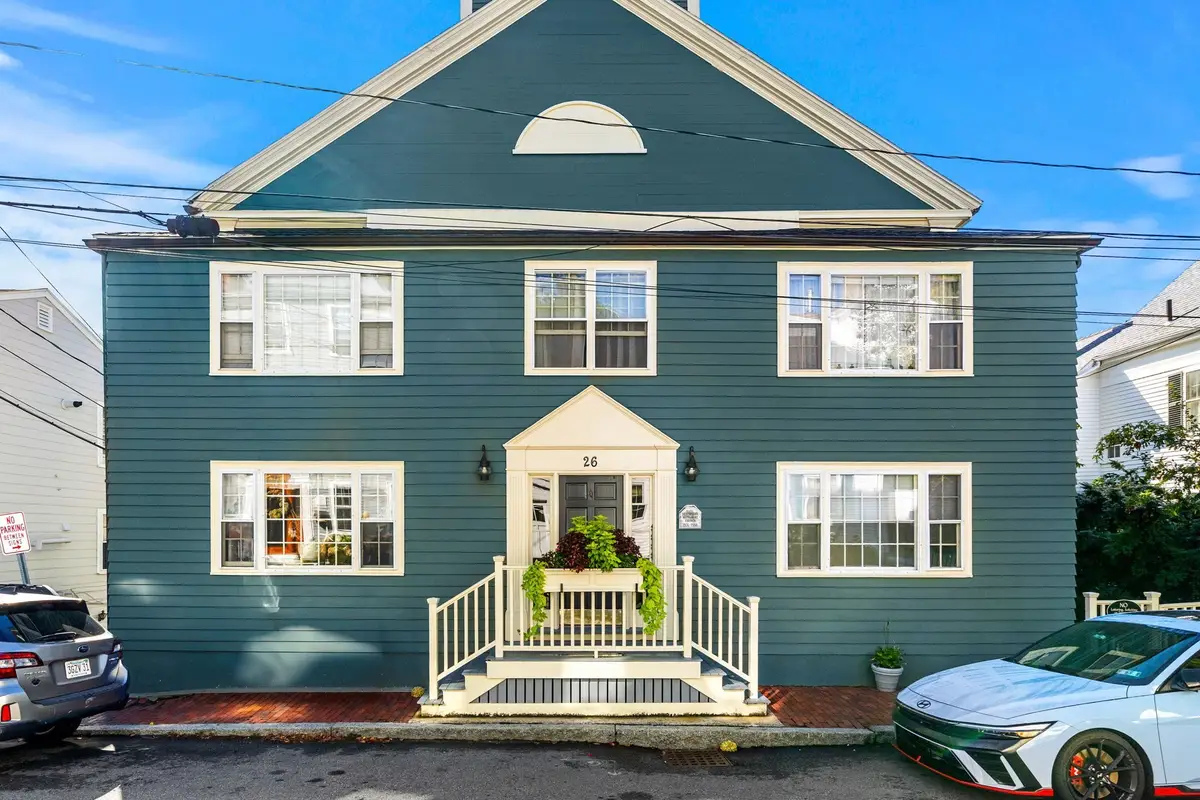 25 Summer St #5, Marblehead, MA 01945 - #1