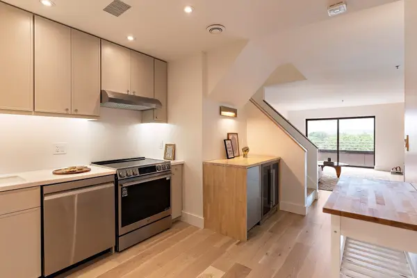 199 Coolidge Ave #313, Watertown, MA 02472
