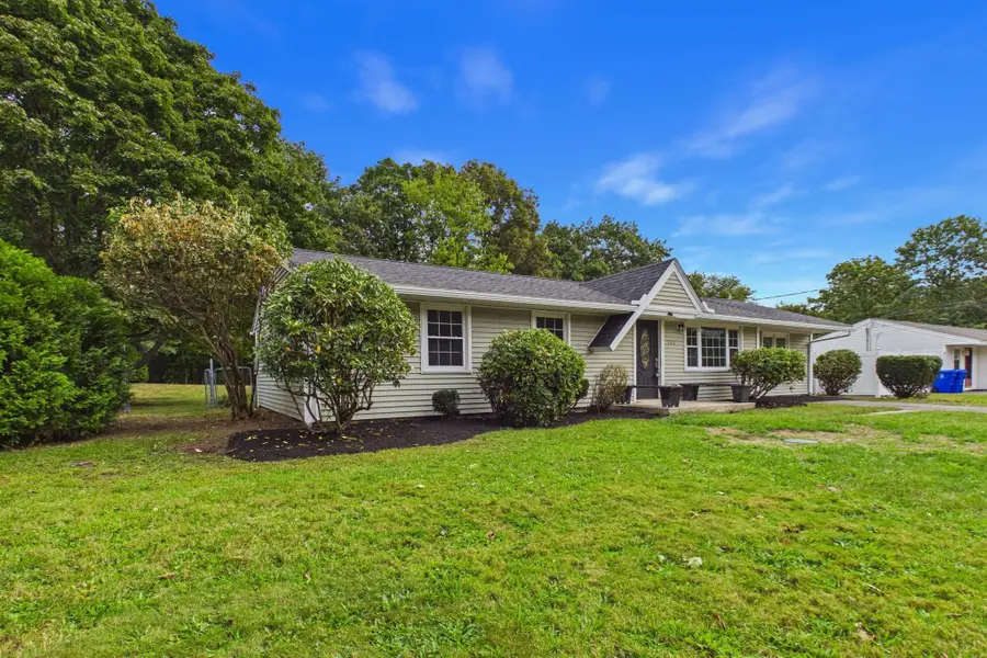 169 Powderhorn Dr., Taunton, MA 02780 - #2