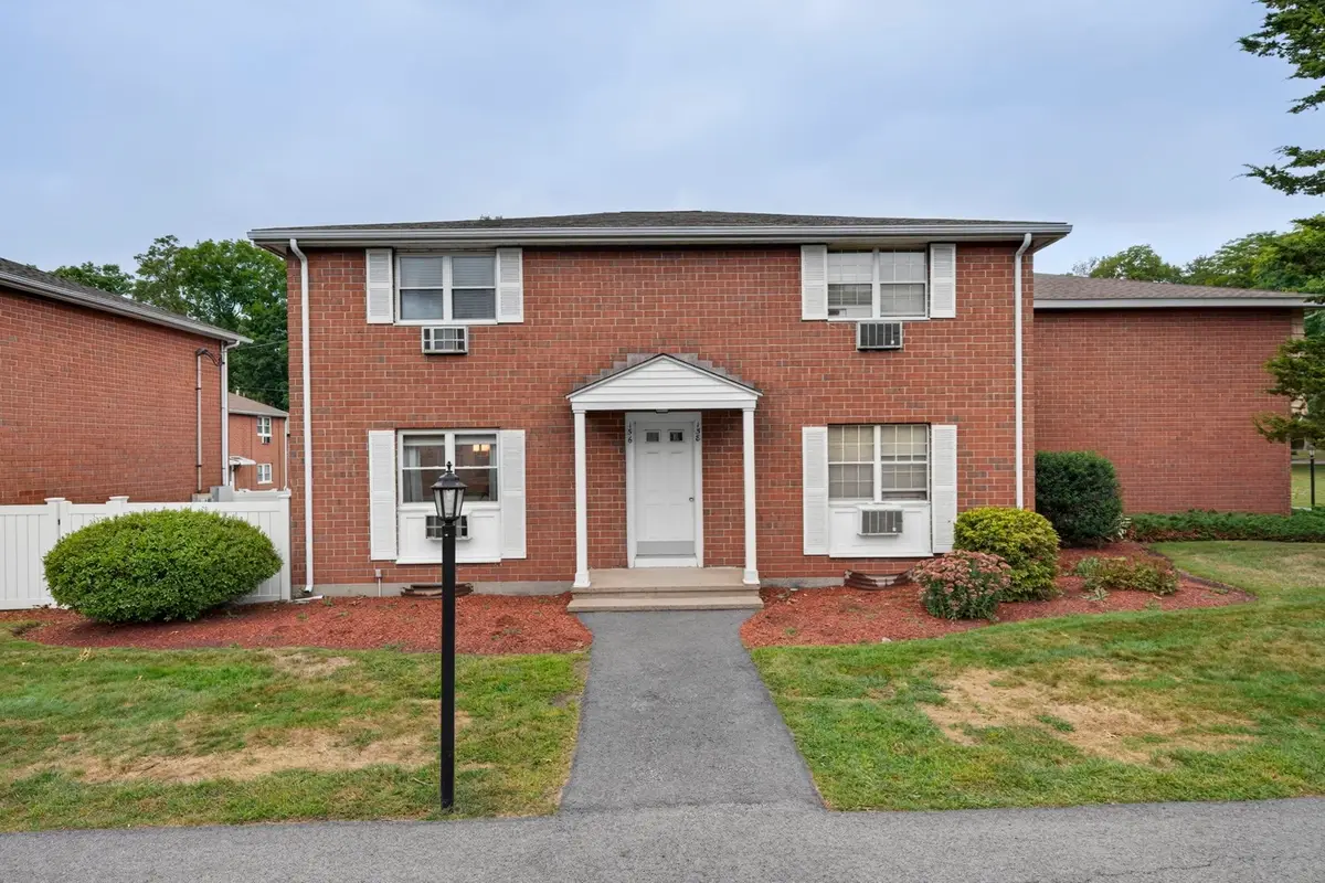 156 Kingston St #156, North Andover, MA 01845 - #1