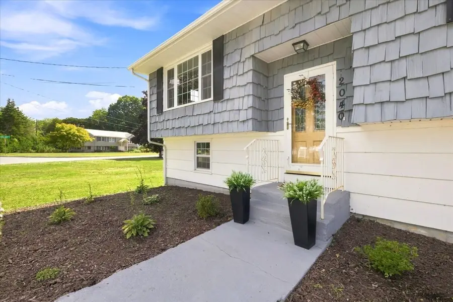 2040 Central St, Stoughton, MA 02072 - #3