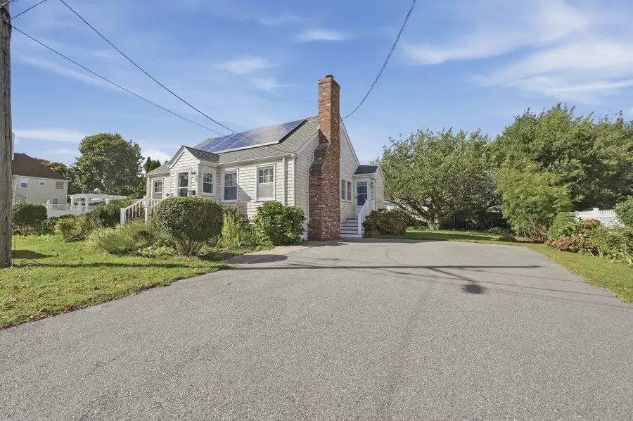 25 Bellevue St, New Bedford, MA 02744 - #2