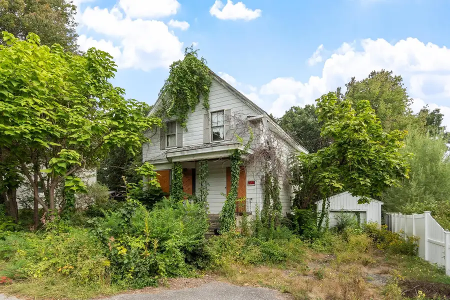 16 Holt, North Chelmsford, MA 01863 - #2
