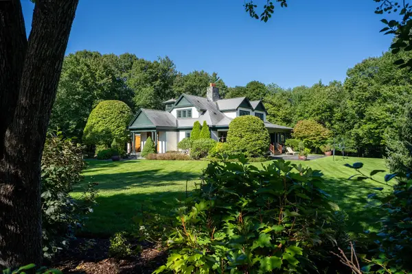 3 Tower Field Lane, Lincoln, MA 01773