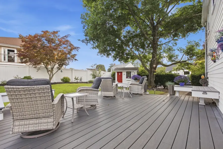 122 North Street, Stoneham, MA 02180 - #3