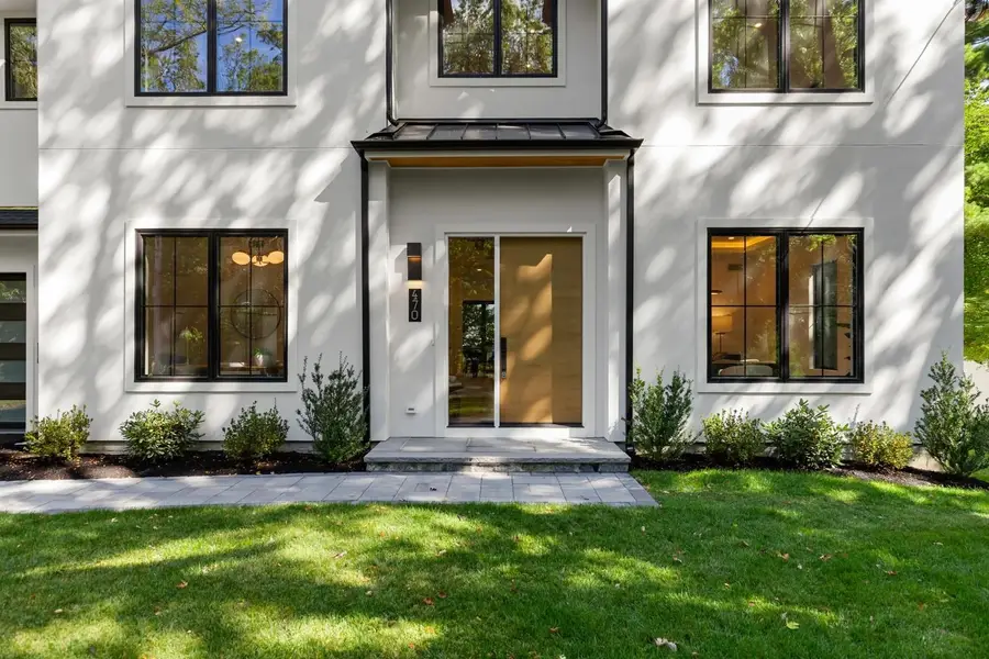 470 Quinobequin, Newton, MA 02468 - #3