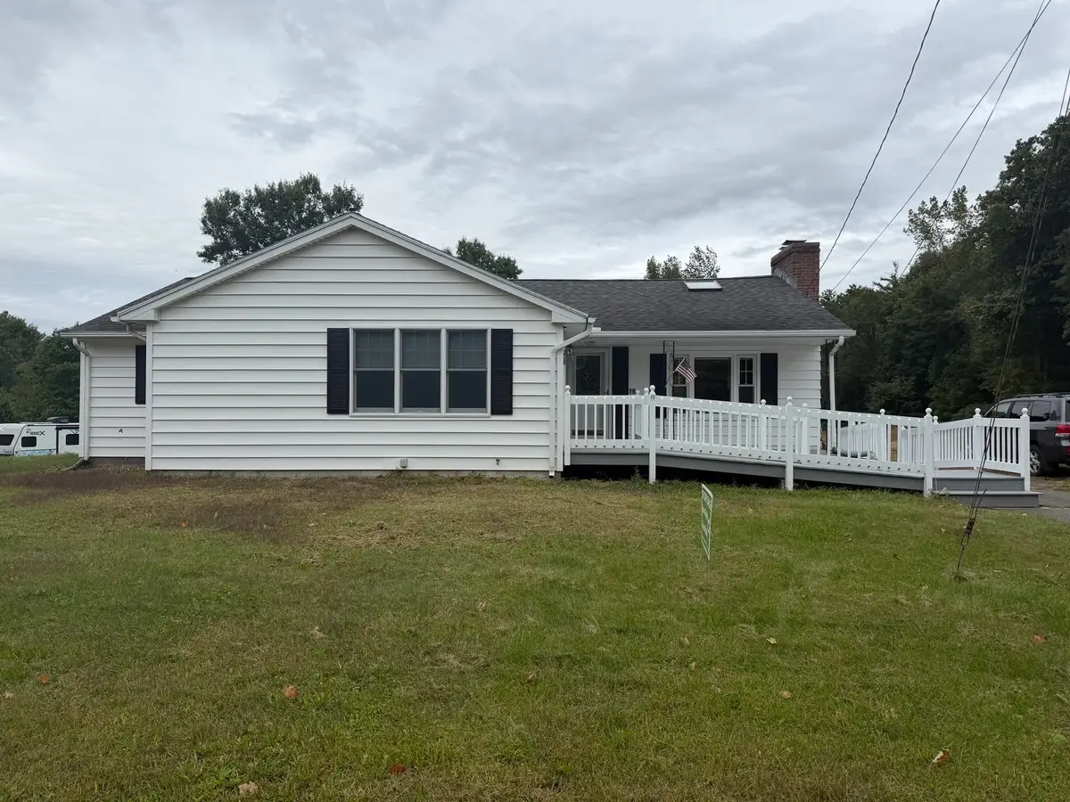 16 Bluemer Rd, Southampton, MA 01073 - #1
