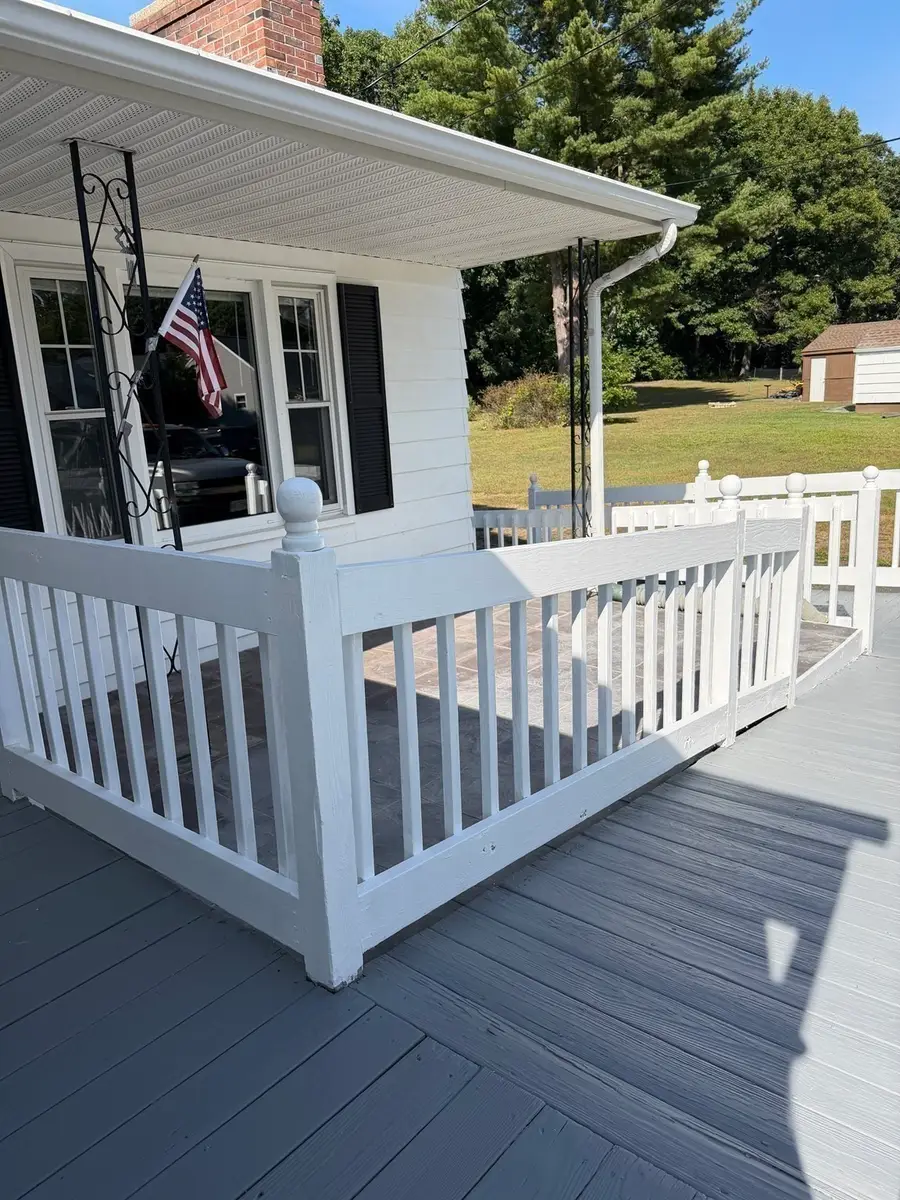 16 Bluemer Rd, Southampton, MA 01073 - #3