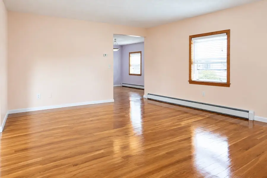 36 Saint Edward Rd #3, Boston, MA 02128 - #2