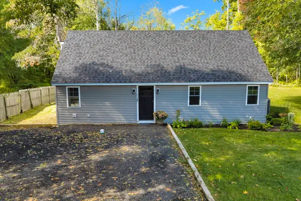 312 Pleasant St, Leicester, MA 01524