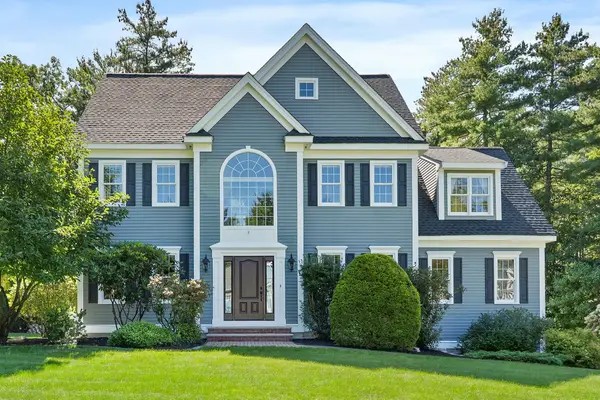 7 Sylvan Dr, Stow, MA 01775