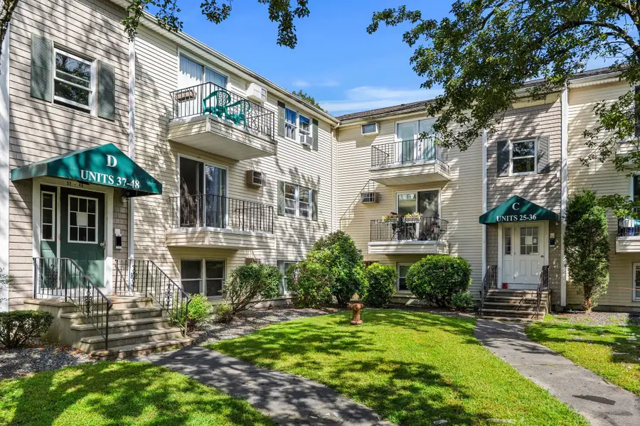 1261 Church St #31, New Bedford, MA 02745 - #2
