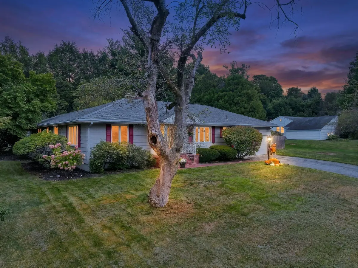 14 Forbes Ln, Andover, MA 01810 - #1