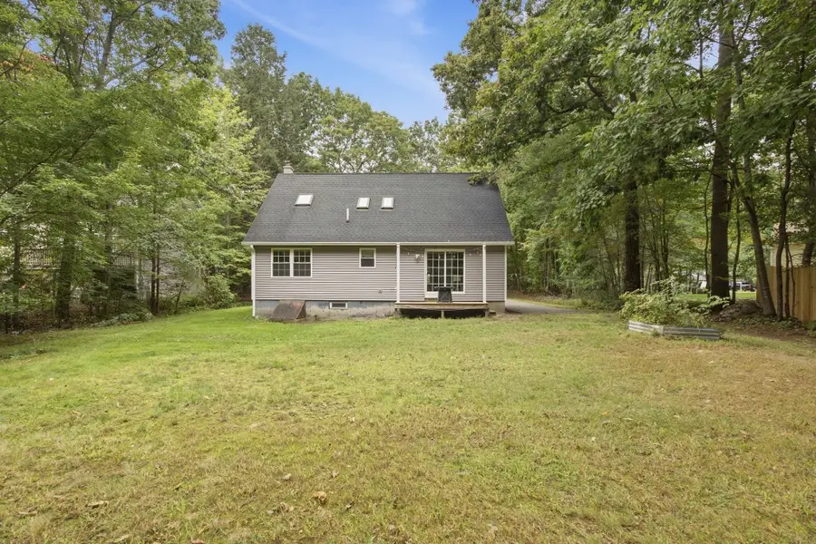 108 Dunn Rd, Ashburnham, MA 01430 - #3