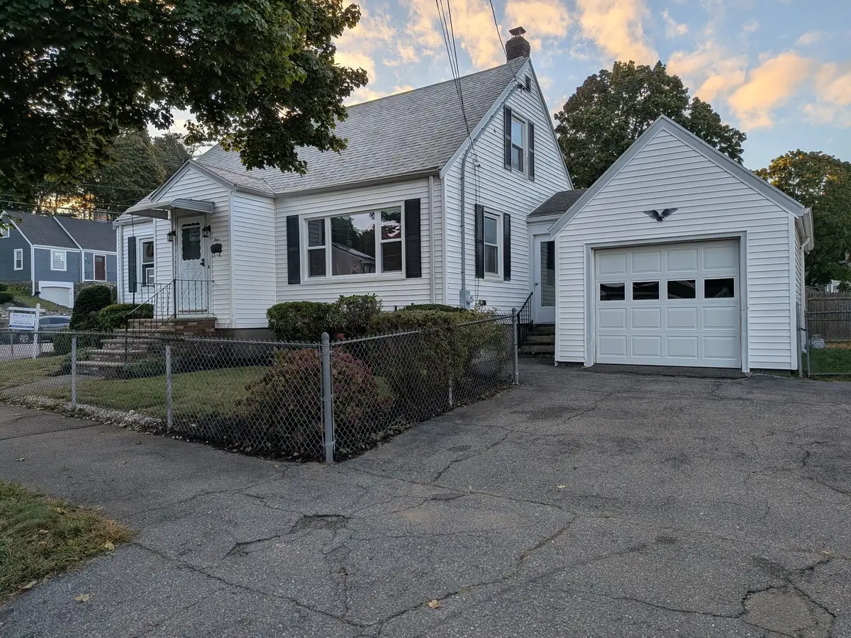 4 Edgemere Rd, Lynn, MA 01904 - #1