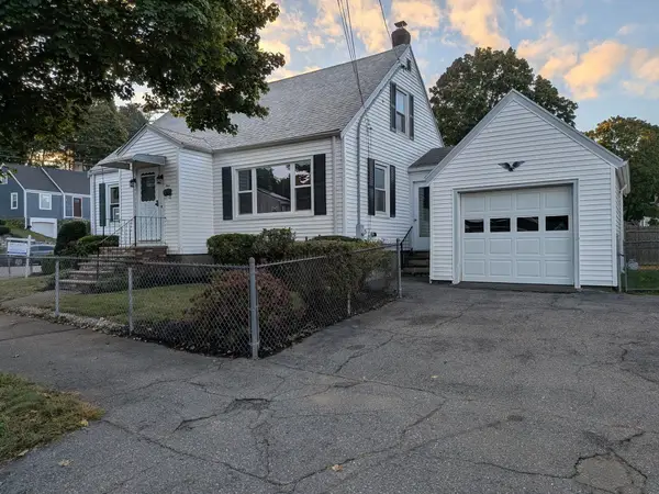 4 Edgemere Rd, Lynn, MA 01904