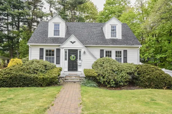 184 Elm St, Andover, MA 01810